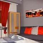 Amazing Studio 10 Minutes Walk Center